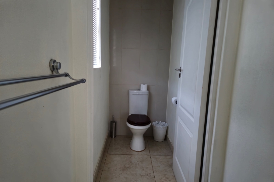 4 Bedroom Property for Sale in Sandy Point Western Cape